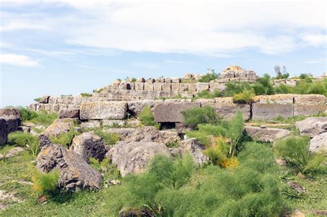 A Piedi Nella Storia L Ara Della Regina All Antica Tarquinia