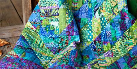 Large Scale Prints Are Gorgeous In This Quilt Quilting Digest