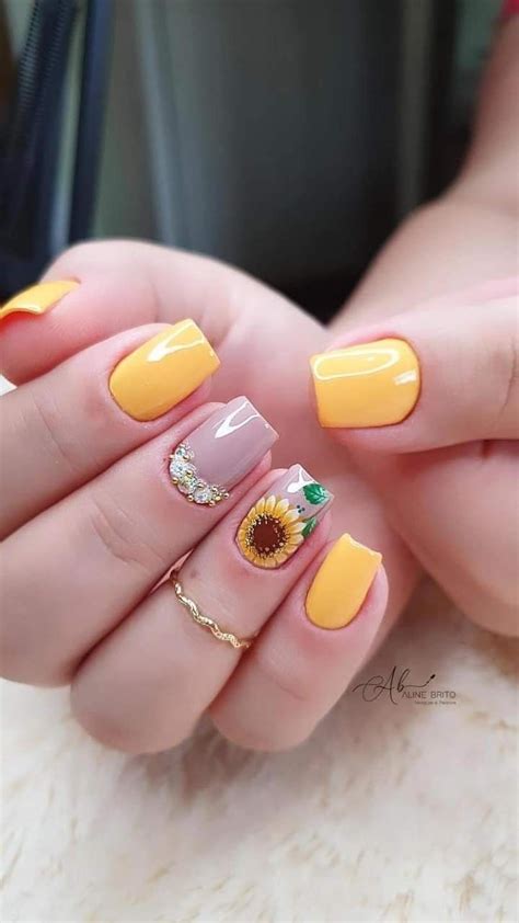 Pin de Mar García em Uñas decoración diseño arte Unhas florais