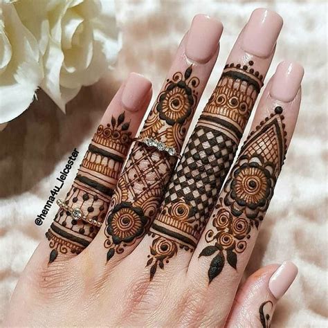 Simple Finger Mehndi Designs For Front Back Finger Henna Ideas