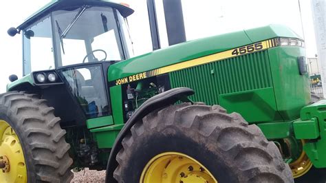 Maquinaria Agricola Industrial Tractor John Deere 4555