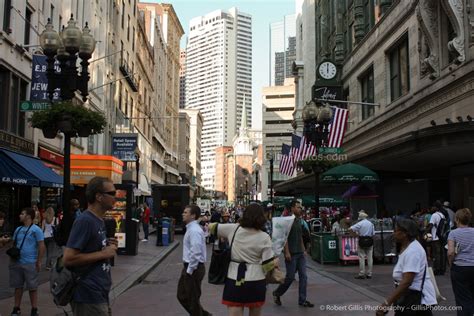 Boston - Downtown Crossing | Robert Gillis New England Photography