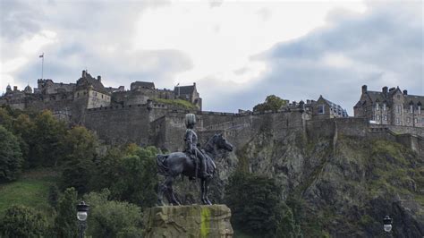 Edinburgh castle wallpaper | (108103)