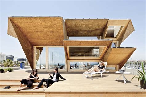 Gallery of Solar Design: How Architecture and Energy Come Together - 6