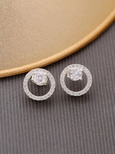 Round White American Diamond Silver Earrings At Rs Pair In Jaipur