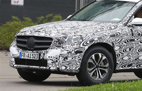 Mercedes GLK II Spied: Interior and New Design Revealed - autoevolution