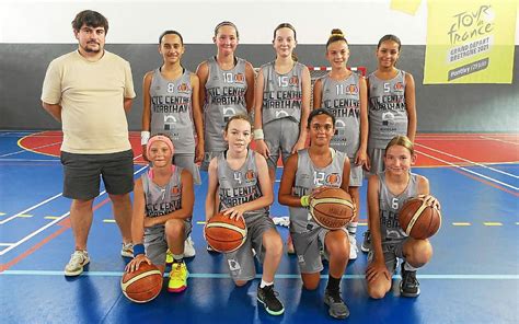 L Quipe U Filles De La Ctc Centre Morbihan Championne De La Phase