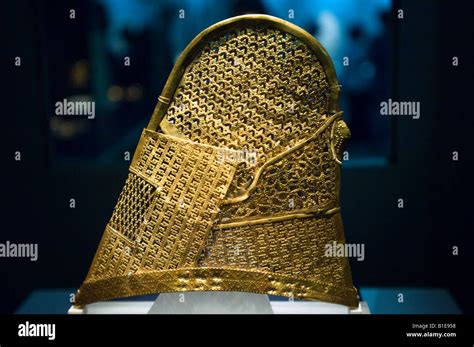 6th Century Silla Dynasty Golden Crown Gyeongju National Museum Stock