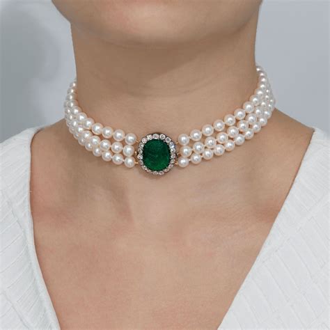 UNIQUE EMERALD DIAMOND AND CULTURED PEARL NECKLACE Christie S