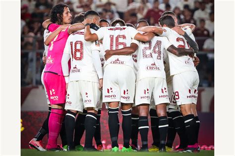 Universitario De Deportes Vence Sporting Cristal En El Estadio