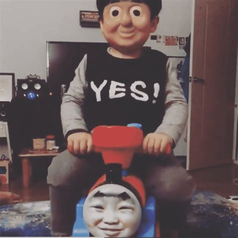 Toddler's Faceswap with Thomas the Tank Engine is the Best of ...