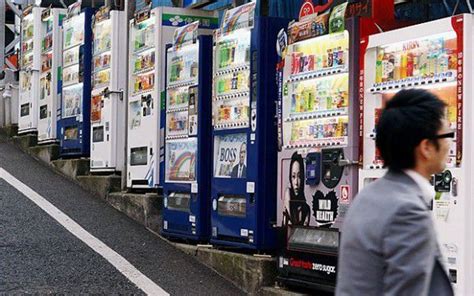 10 Of Japans Most Unusual Vending Machines Gowithguide