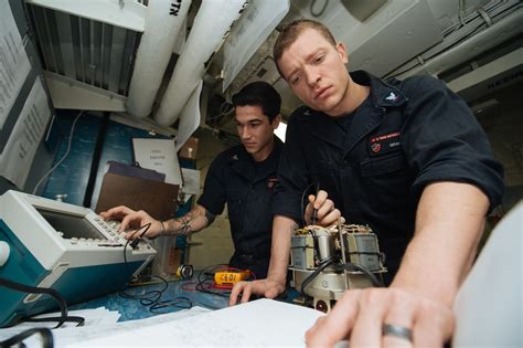 Dvids Images Uss Essex Image 12 Of 17