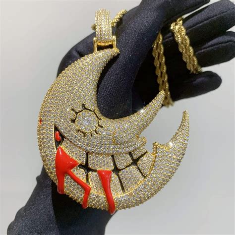 Trippie Redd Moon Chain Pendant 14k Gold Iced Up London