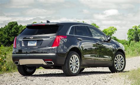 2017 Cadillac Xt5 Review Pricing And Specs