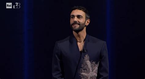 Sanremo Il Festival Di Marco Mengoni Minuto Per Minuto In