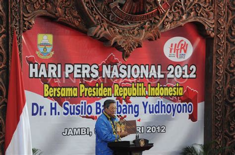 Peak National Press Day Antara Foto