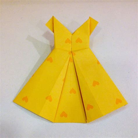 17 Best images about Origami dresses on Pinterest | Origami paper, Money origami and Dress card