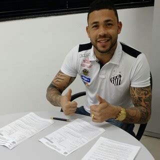 Santos Renova Contrato Do Goleiro Reserva Vladimir At O Fim De