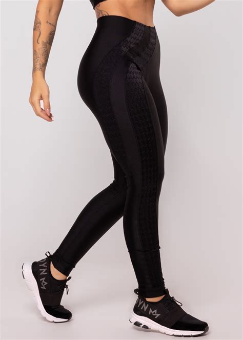 Calça Legging All Black Assimétrica Recortes Texturizados