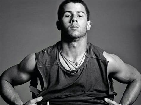 Nick Jonas Shows Off His Gym Membership Raising Six Pack On The Cover Of ‘flaunt’ Magazine