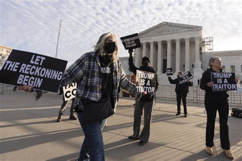 Supreme Court Sounds Broadly Skeptical Of Efforts To Kick Trump Off