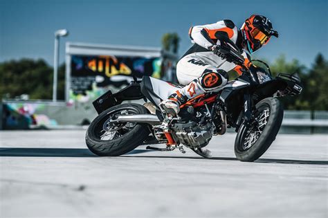 Ktm 690 Smc R Alle Technischen Daten Zum Modell 690 Smc R Von Ktm