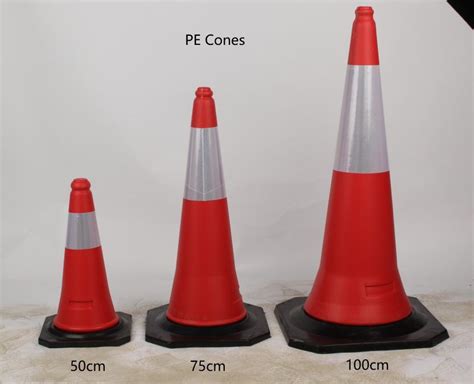 Beijing Roadsafe Road Safety 5kg 100cm High PE Black Base Traffic