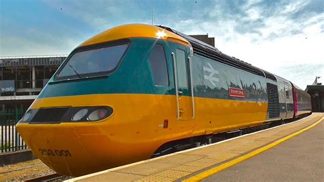 Gwr 43002 Intercity 125 Sir Kenneth Grange At Bristol Temple Meads Youtube