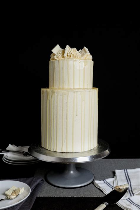 Milky Bar Cake - 2 Tier - Butterwick