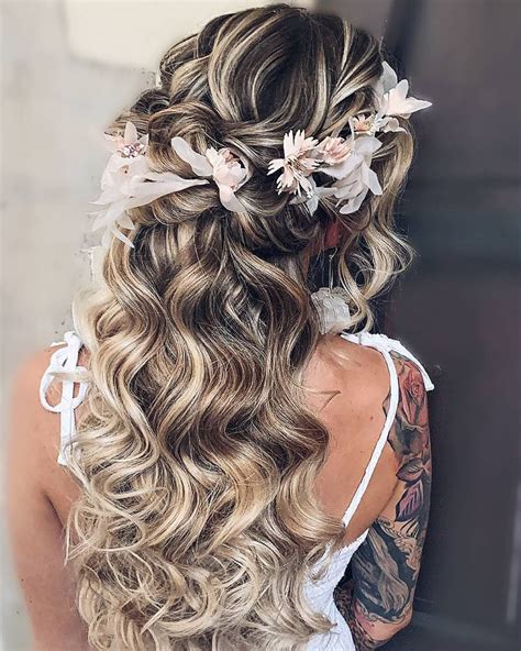 Wedding Hairstyles For Curly Hair Guide Tips