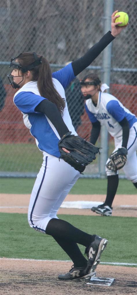 Grit And Hustle Rule The Ball Field For Bothells Squads Bothell