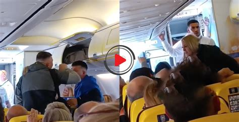 Violente Altercation En Plein Vol Plusieurs Passagers D Un Avion