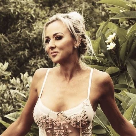 Steamy Shower With Your Dripping Fit Blonde MILF Fantasy Feat Gianna XHamster