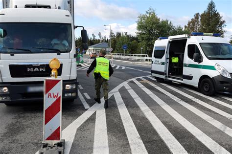 Kontrole Graniczne Na Przej Ciach Ze S Owacj Zostan Przed U One Do