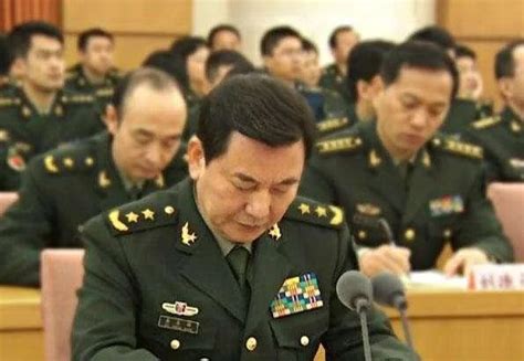 十九大前军方高层巨变 习近平对军委10部门更换主官 ＊ 阿波罗新闻网