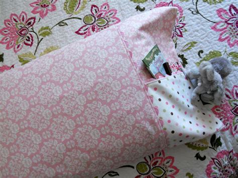 Easy Tutorials For How To Sew A Pillowcase Tidbits