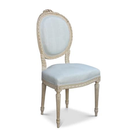 1 Chaise Louis XVI En Bois Peint En Blanc Et Recouverte De Tissu