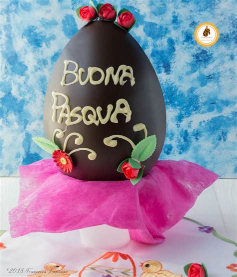 Uovo Di Pasqua Al Cioccolato Fondente Fatto In Casa