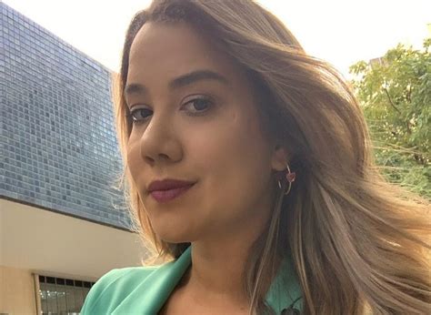 Daniela Mazzei Faz Primeiro Pronunciamento Ap S Ser Demitida Da Tv