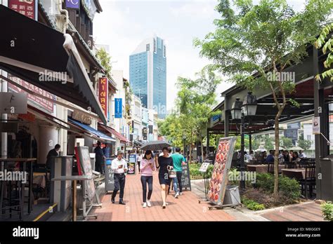 Bars And Restaurants On Boat Quay Central Area Central Region