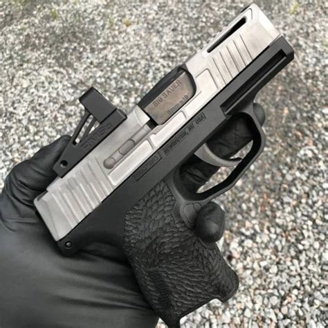 Fabricated Arms Shows Off New Sig P365 Custom Slide Work