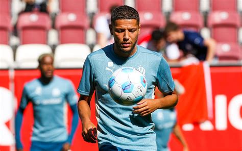 Mercato Om L Equipe En Remet Une Couche Pour Harit