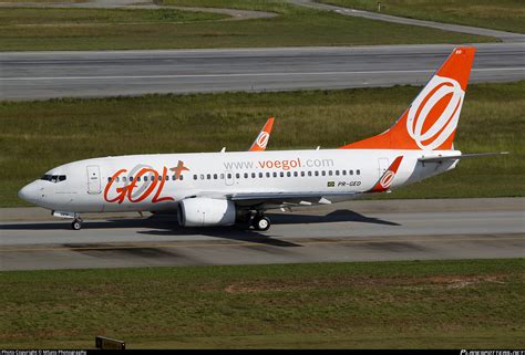 PR GED GOL Transportes Aéreos Boeing 737 7EH WL Photo by MSato