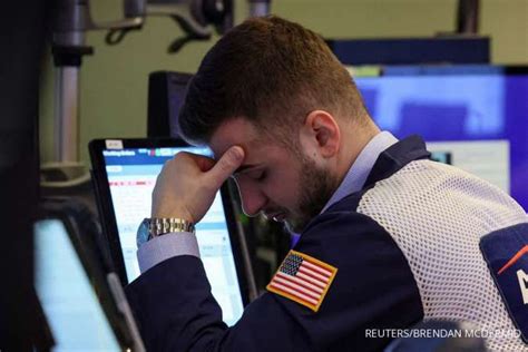 Wall Street Melemah Tajam Terseret Aksi Jual Jelang Laporan Tenaga Kerja As