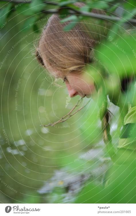 Allein Am Ufer Feminin Ein Lizenzfreies Stock Foto Von Photocase