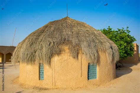 Thatched Roof Mud Hut House In The Thar Desert Stock Photo Adobe Stock