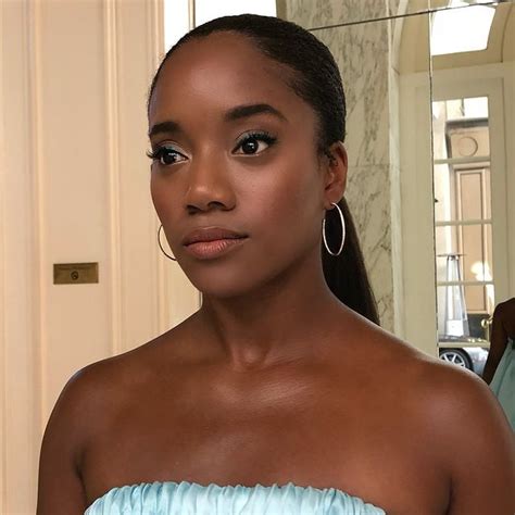 8 Hot Sexy Yootha Wong Loi Sing Bikini Pics