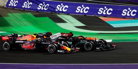 F1 Gp Arabia Saudita Hamilton Vince E Appaia Verstappen In Classifica