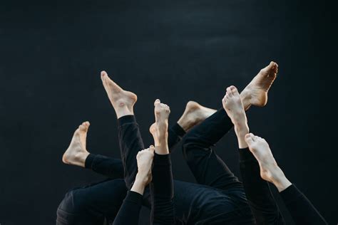 Group of Dancers Barefoot · Free Stock Photo